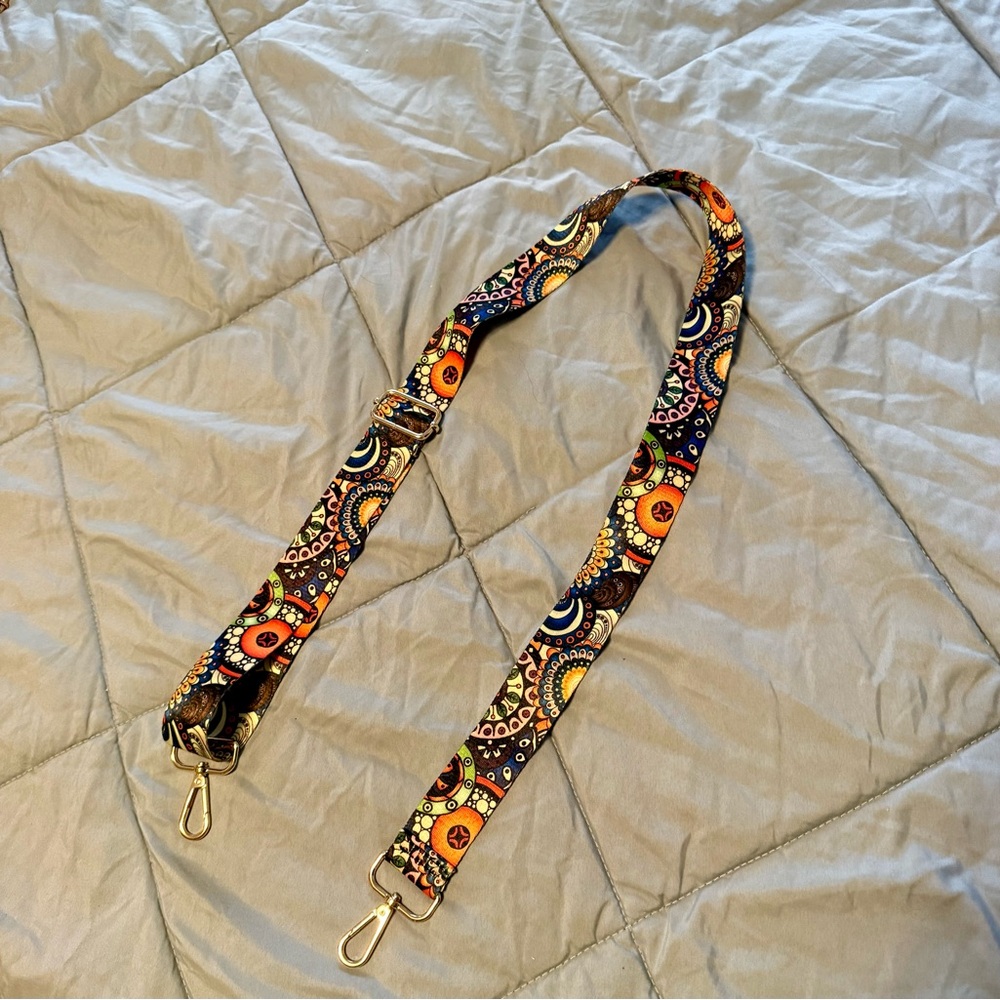 Multicolor Adjustable Bag Strap - Picture 2 of 6